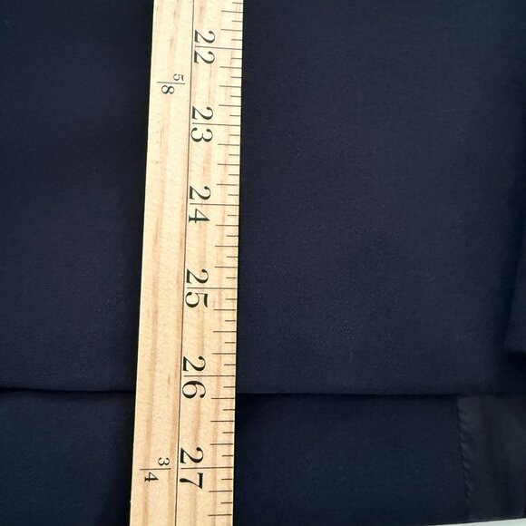 Lafayette 148 Navy Blue Blazer Jacket 3 botton Size 10 Made In NYC USA Pockets - Picture 11 of 11